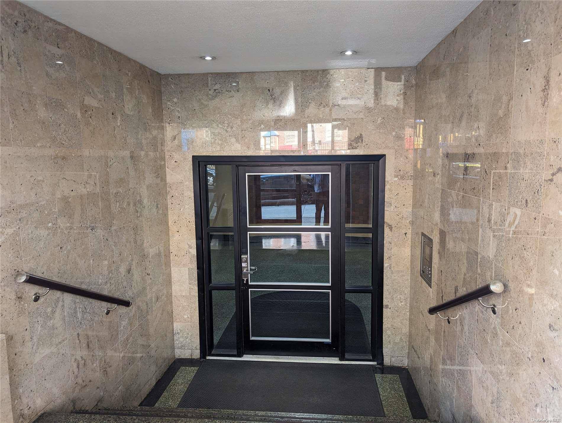 102-12 65 AVE #C53, Rego Park, NY 11374