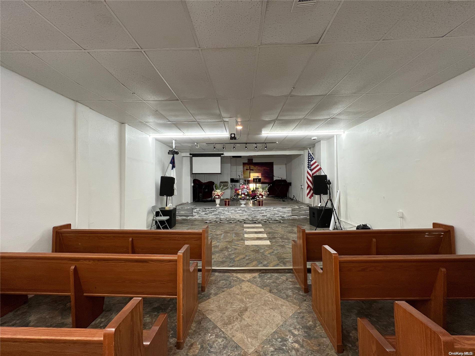 84-41 164th ST #3, Jamaica, NY 11432