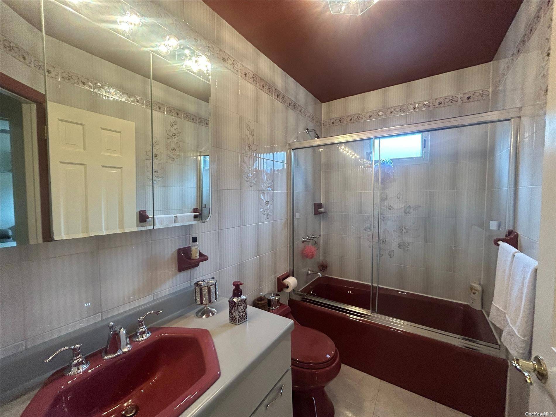 28-14 157th ST, Flushing, NY 11354