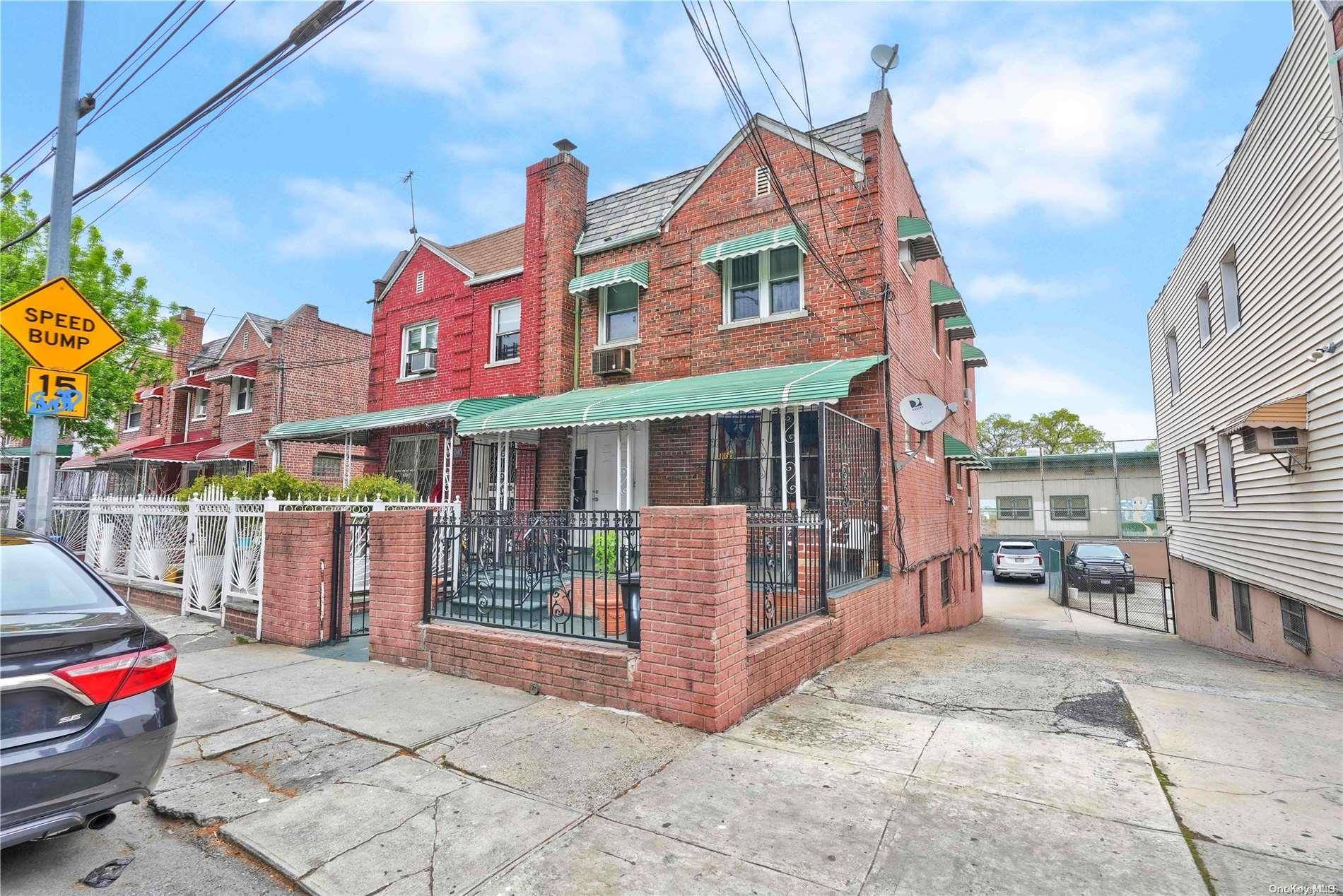 1044 Stratford AVE, Bronx, NY 10472