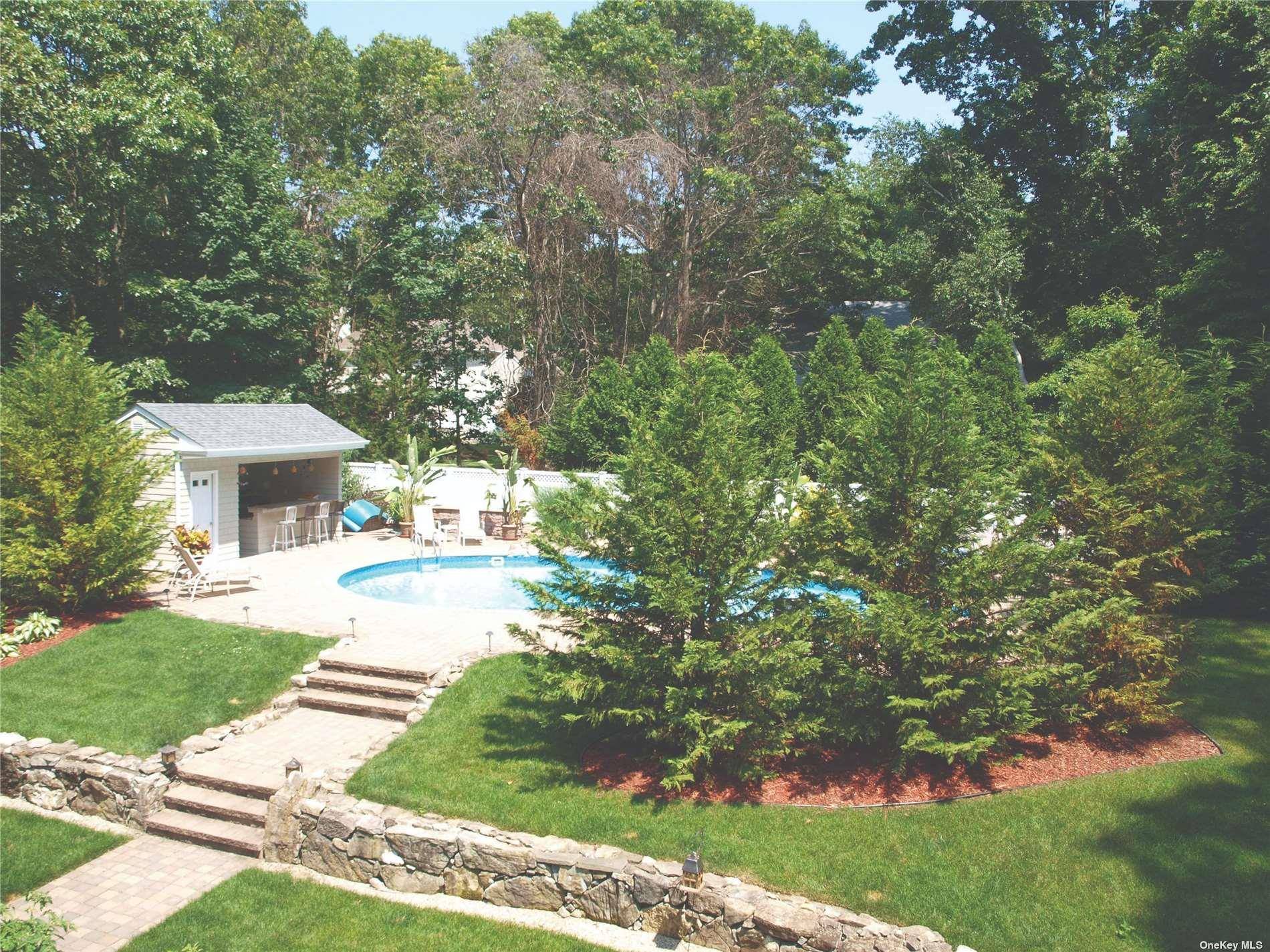 355 Windjammer DR, Southold, NY 11971