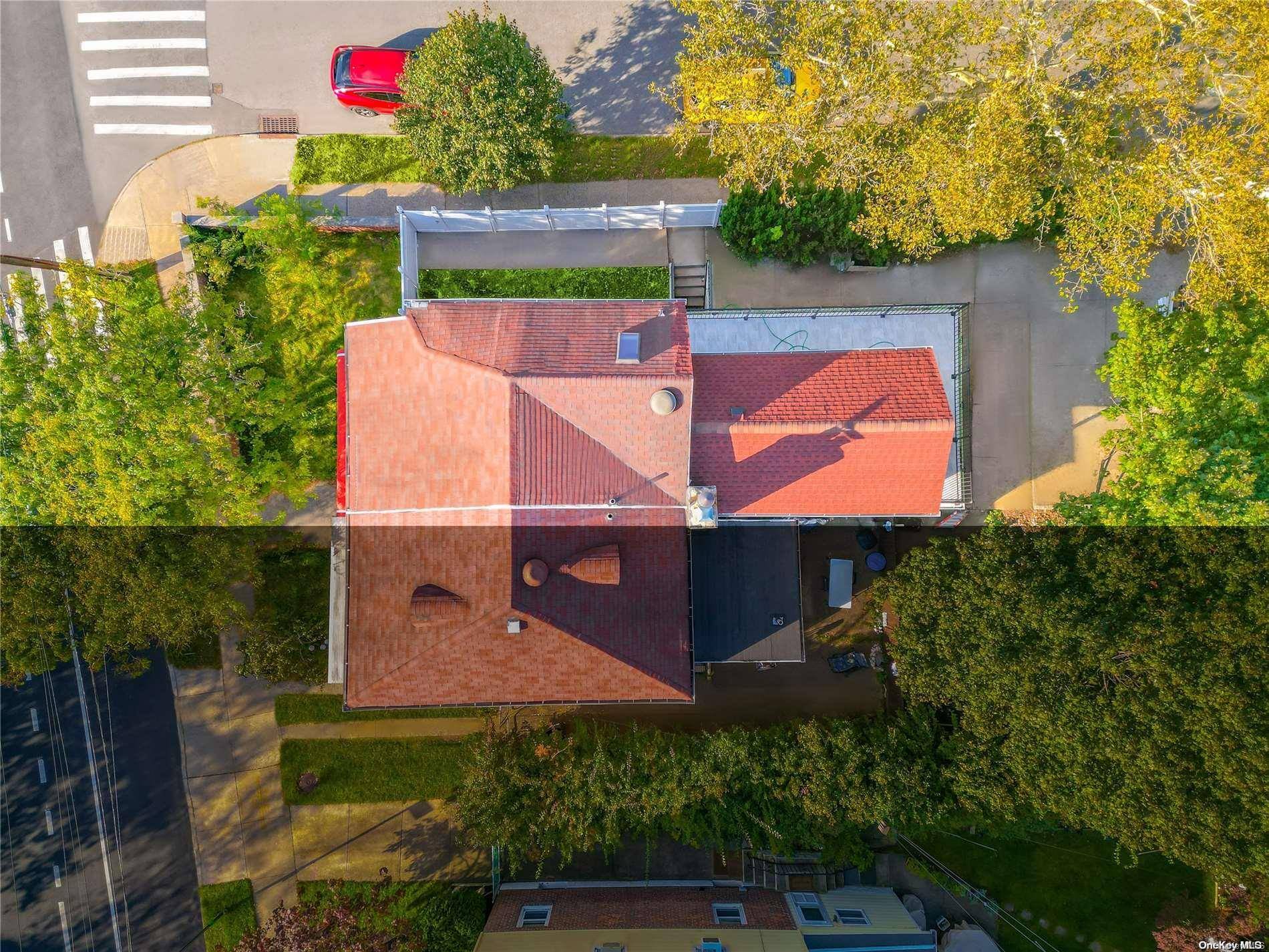 87-01 Commonwealth BLVD, Bellerose, NY 11426