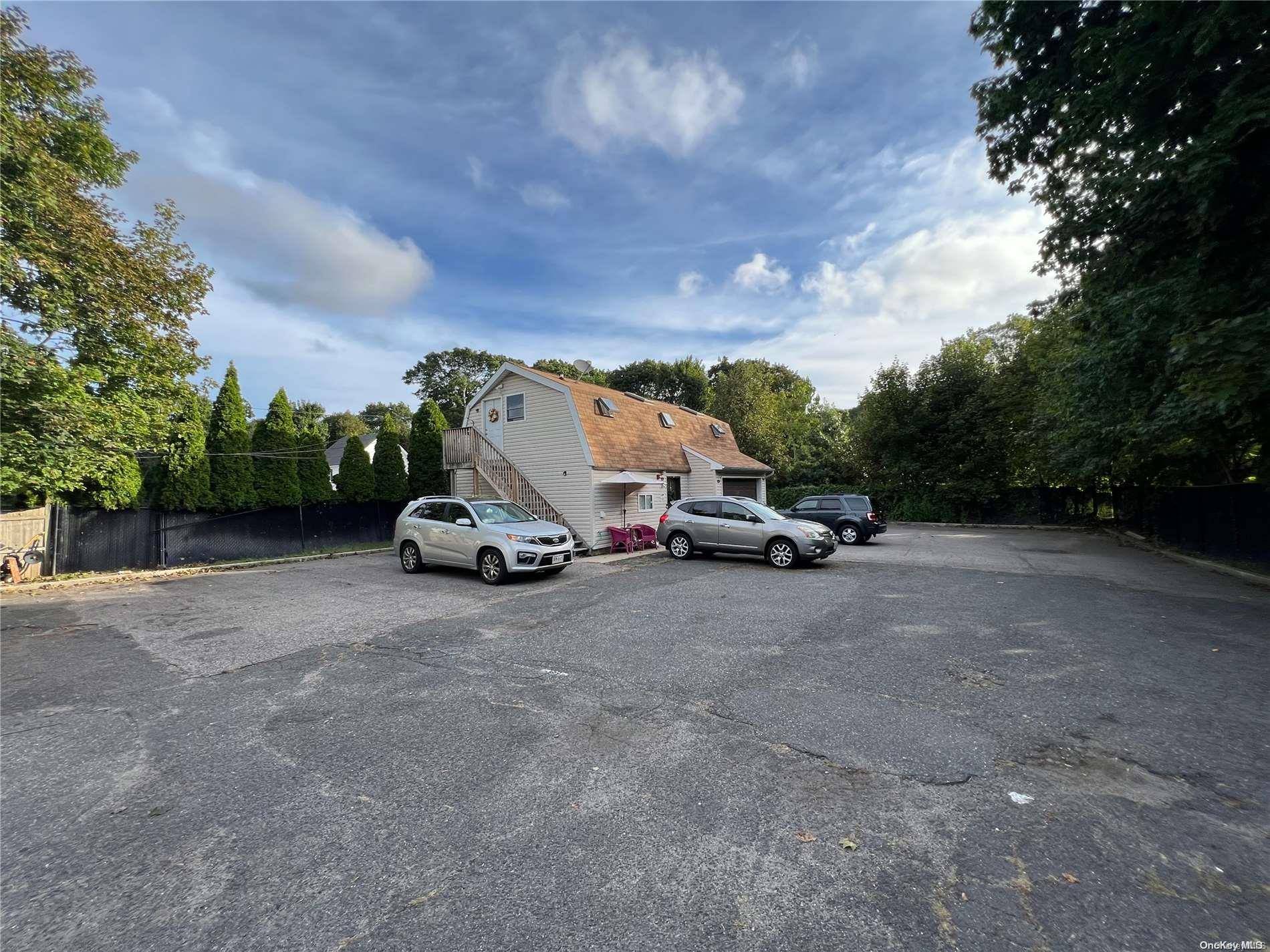 525 Rte 112 RD #1, Port Jefferson Station, NY 11776