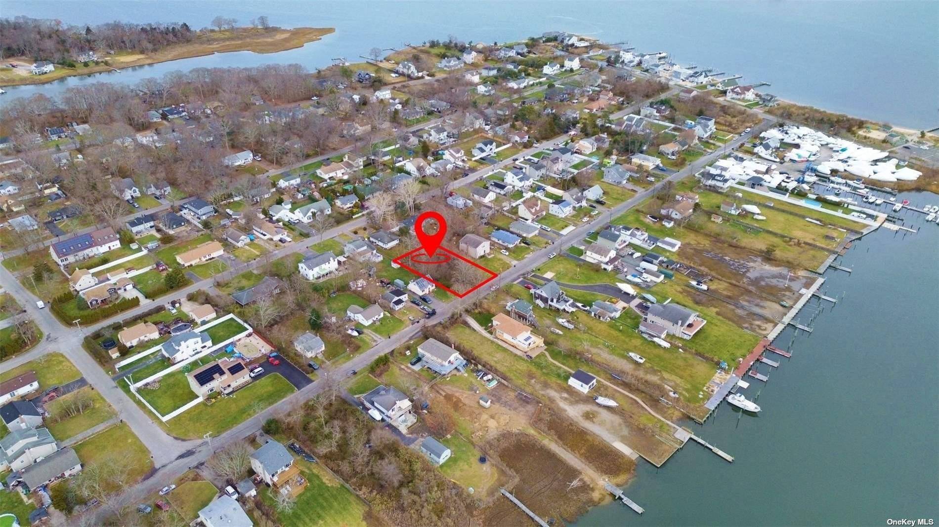 Shore DR, Mastic Beach, NY 11951