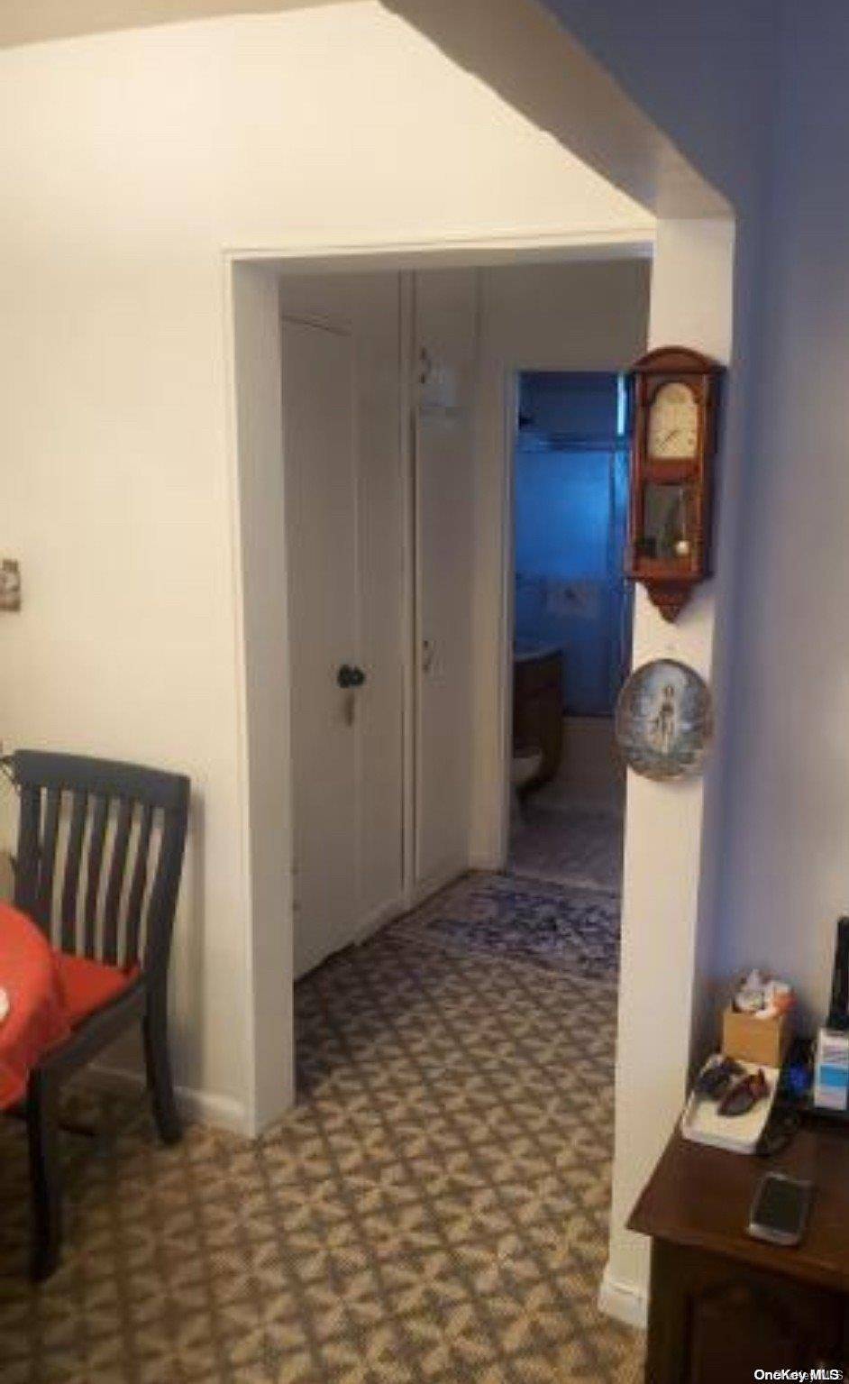 69-92A 136 ST #A, Flushing, NY 11367
