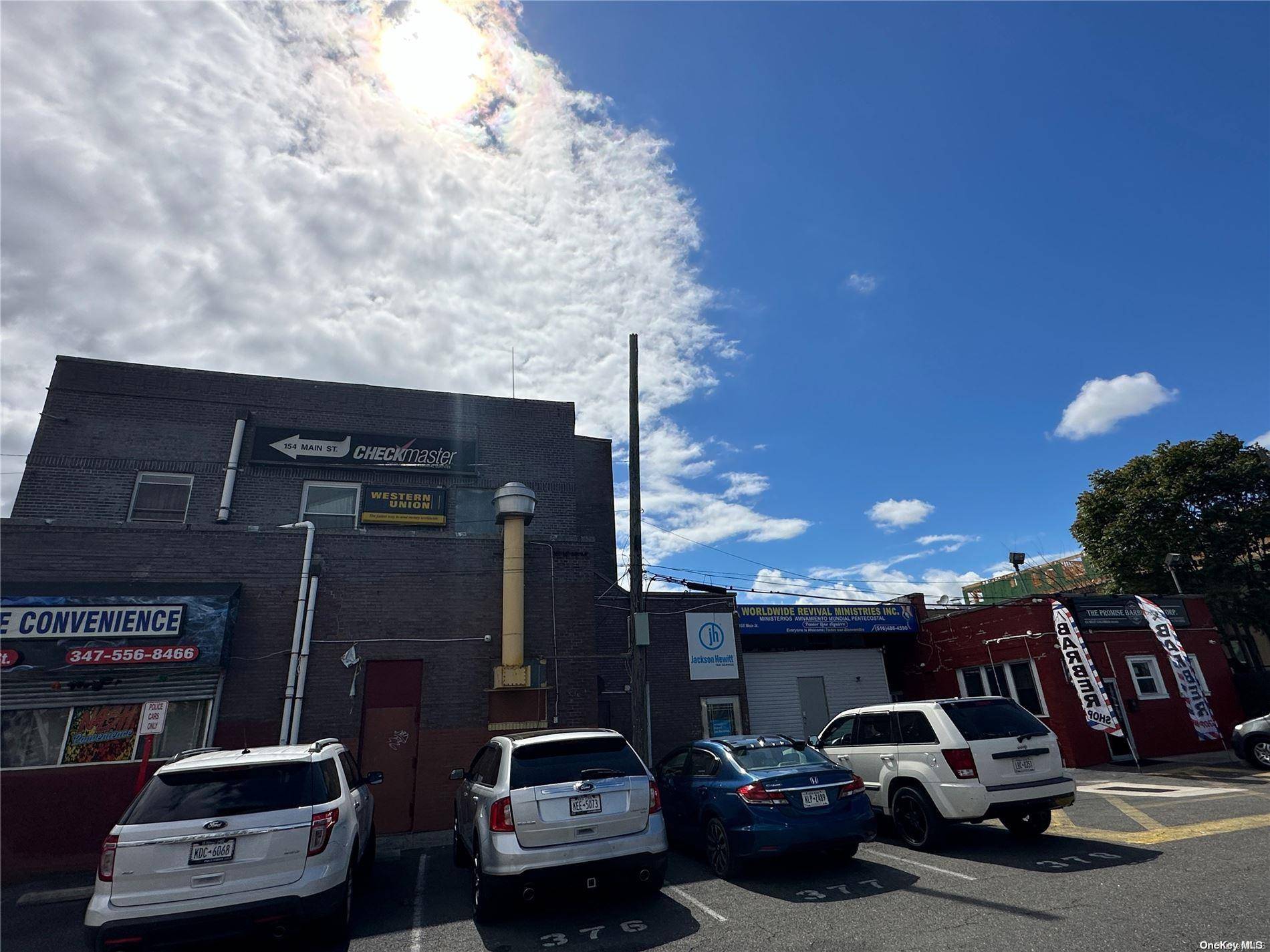 158 Main ST, Hempstead, NY 11550