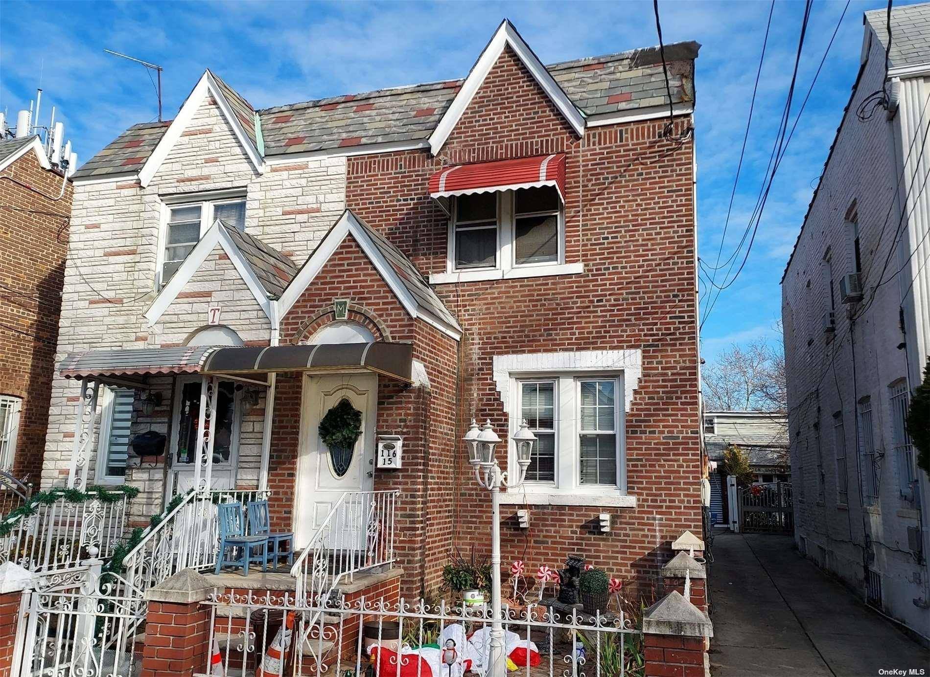 116-15 135th ST, South Ozone Park, NY 11420
