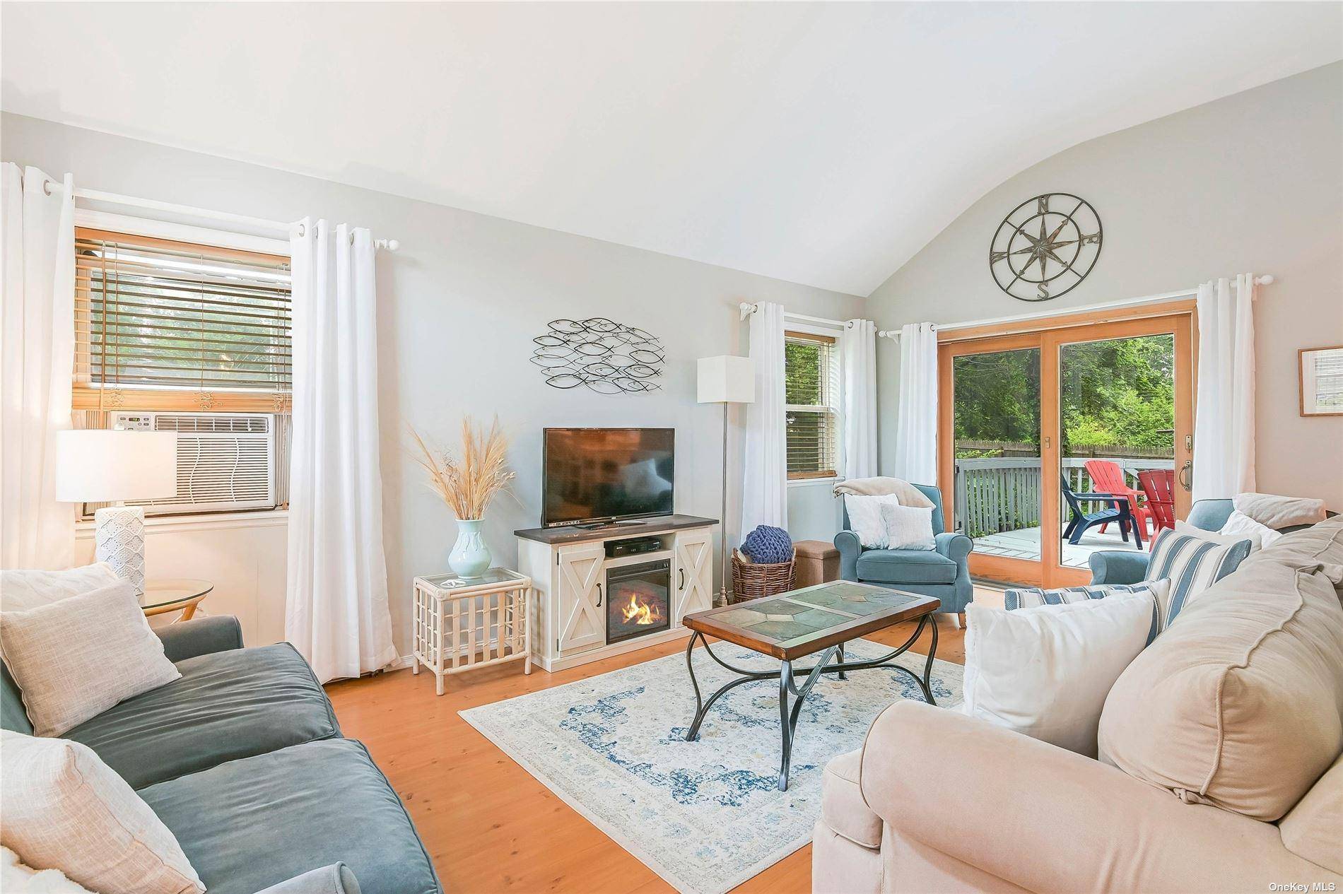 530 Stillwater AVE, Cutchogue, NY 11935