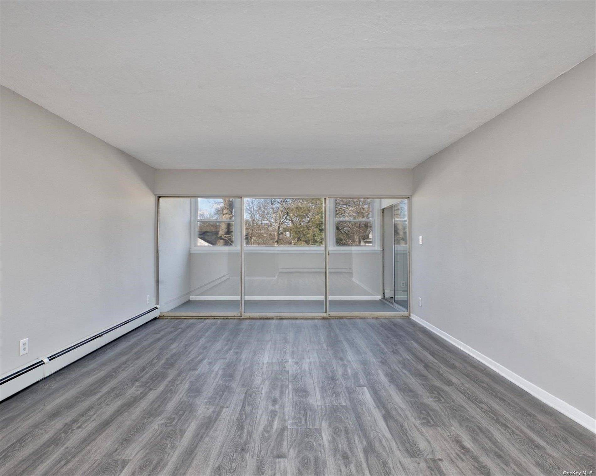 222 Smith ST #3C, Freeport, NY 11520