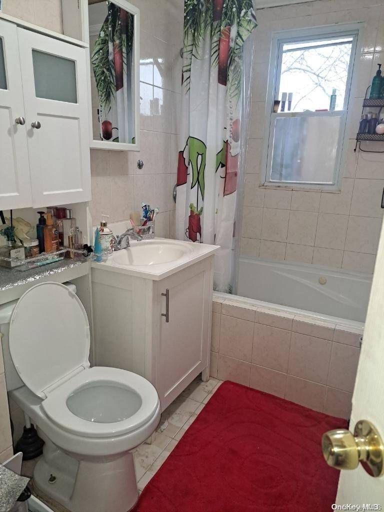 111-41 128th ST, South Ozone Park, NY 11420
