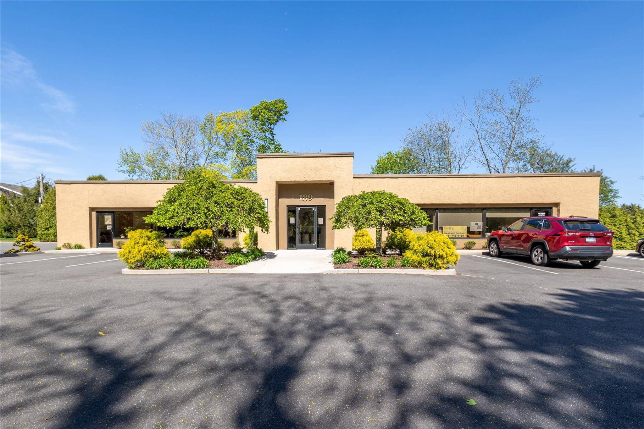 189 Main- Suite A RD #A, Riverhead, NY 11901
