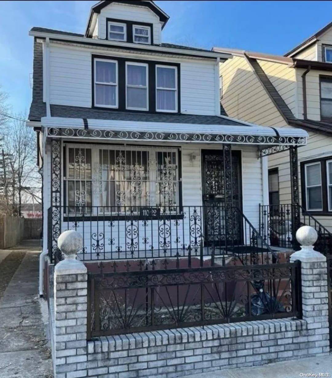 110-22 207th ST, Queens Village, NY 11429