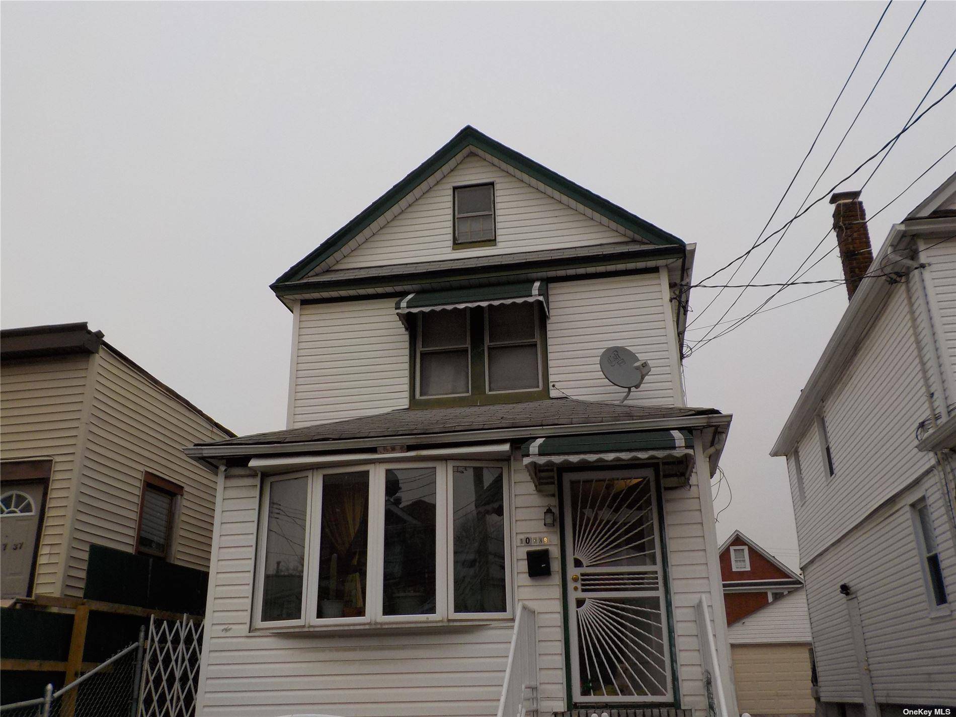 107-39 156th ST, Jamaica, NY 11433