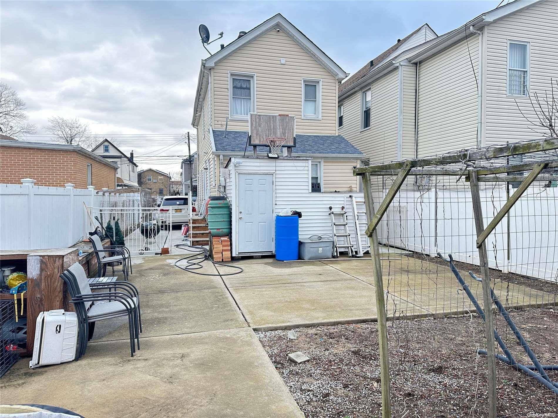 117-68 126th ST, South Ozone Park, NY 11420