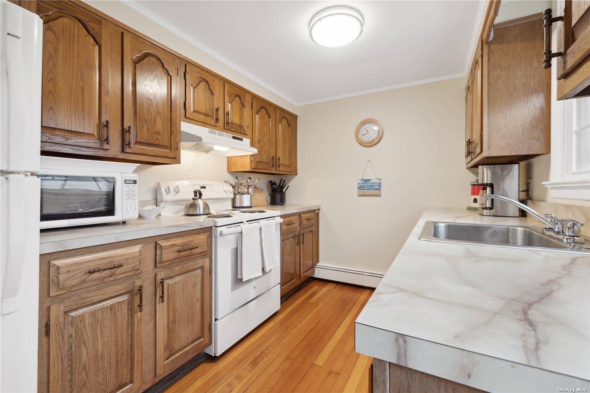 220 Fiddler LN, Greenport, NY 11944