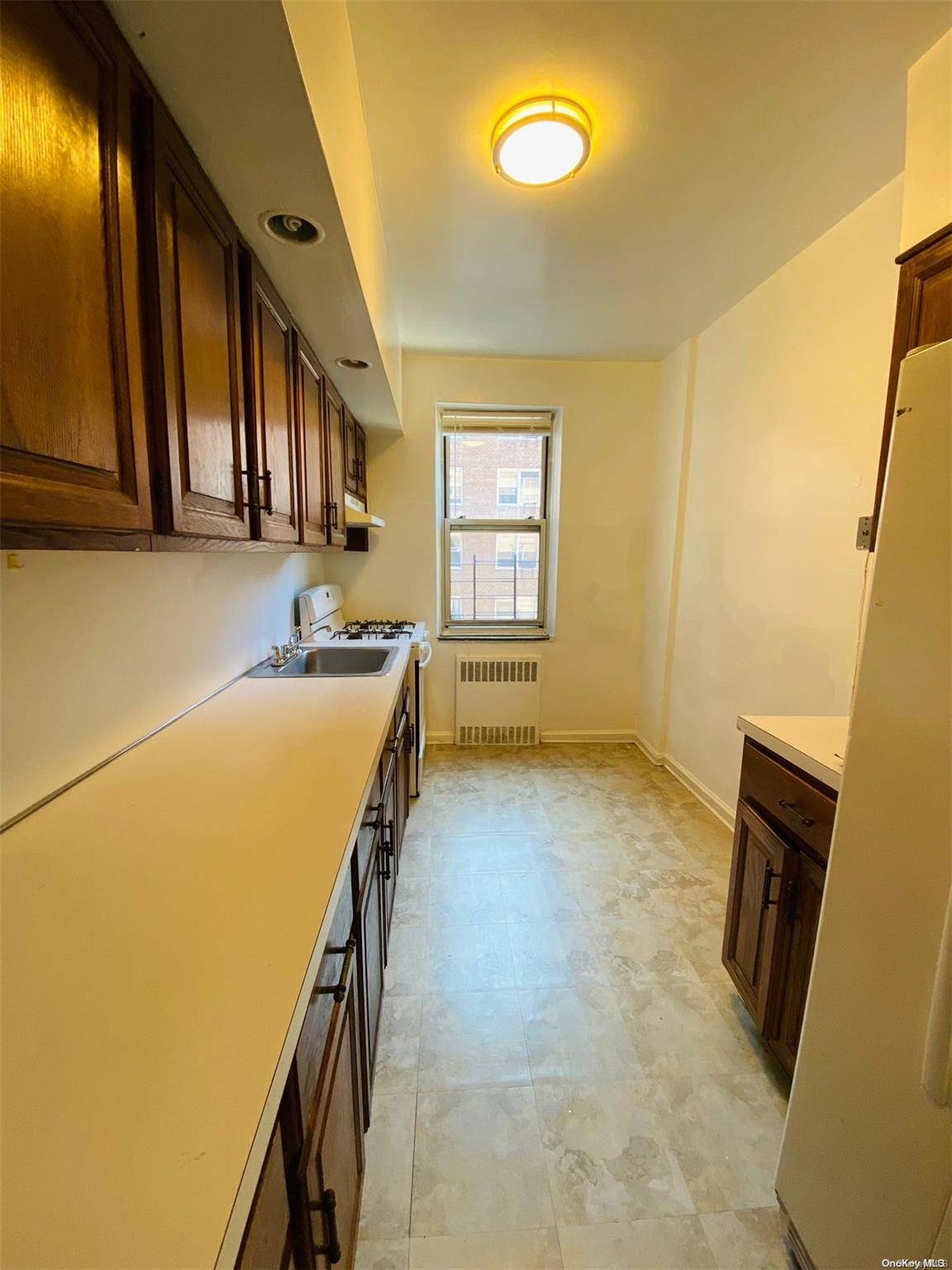 99-31 64 AVE #C11, Rego Park, NY 11374