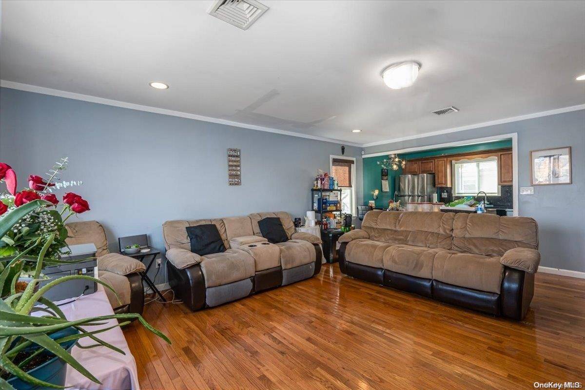 154-20 132nd AVE, Jamaica, NY 11434