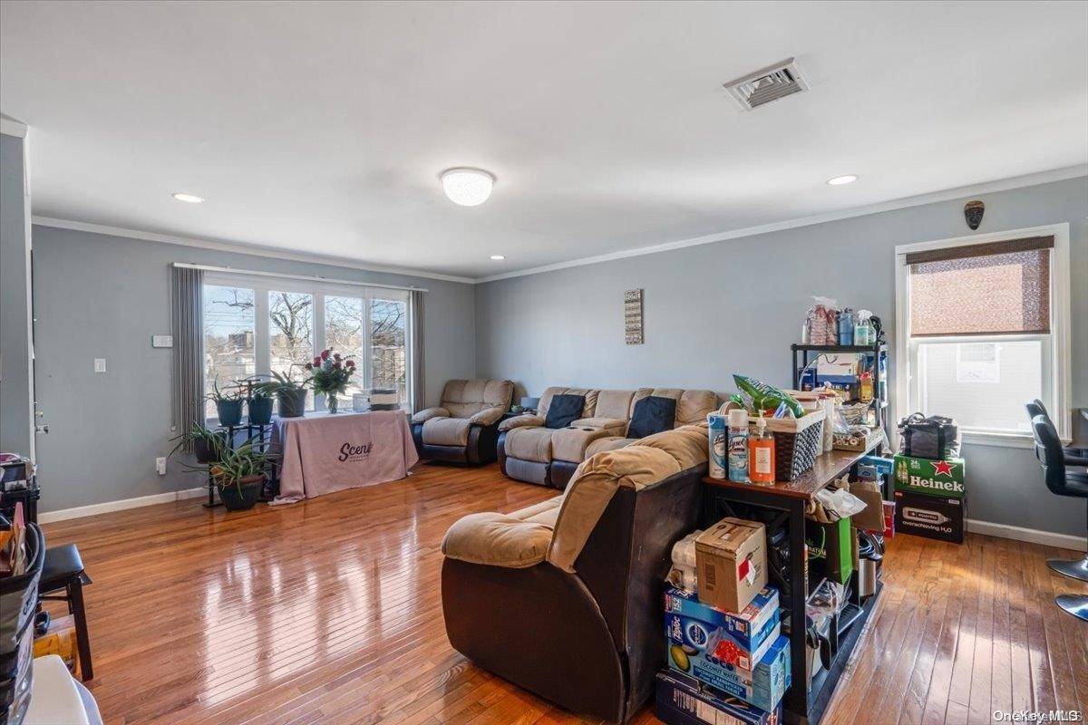 154-20 132nd AVE, Jamaica, NY 11434