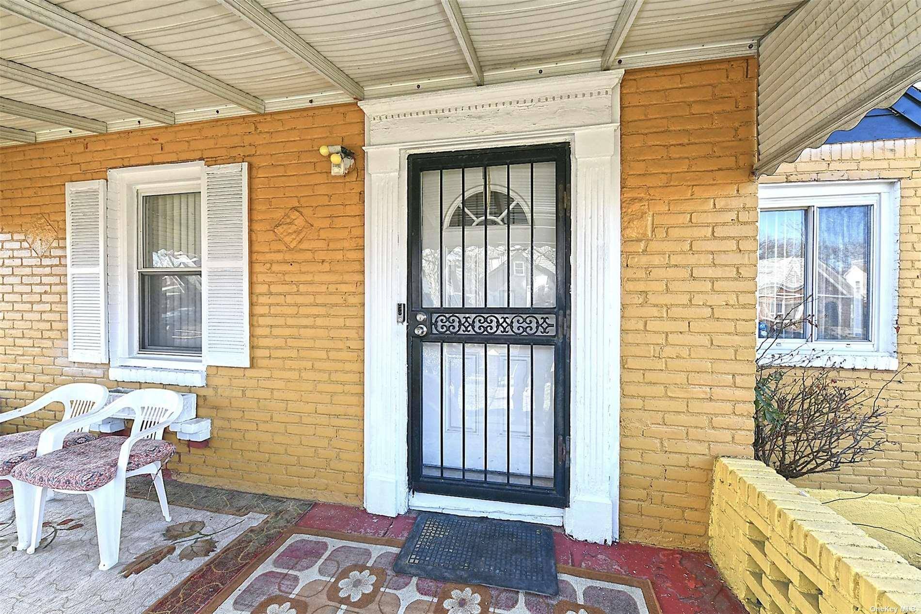 130-28 236th ST, Rosedale, NY 11422
