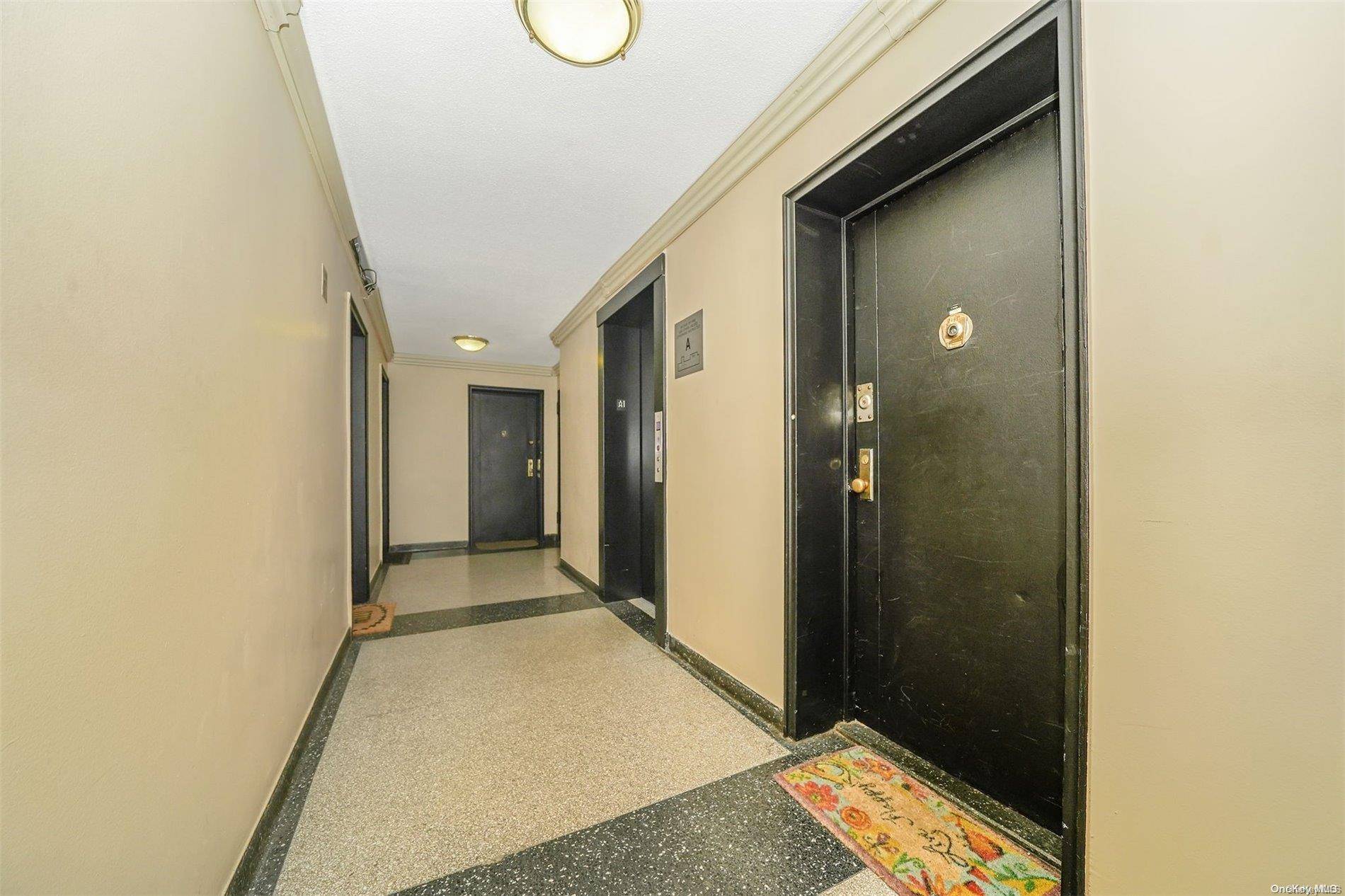 212-03 75th AVE #2C, Oakland Gardens, NY 11364