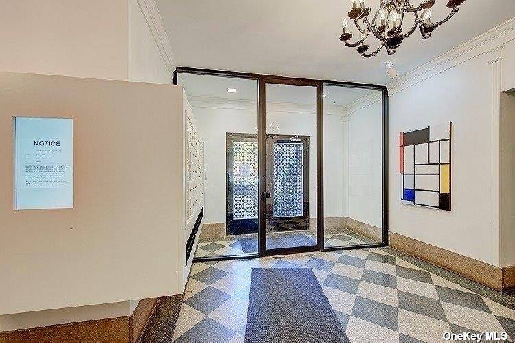 82-16 34 AVE #3E, Jackson Heights, NY 11372
