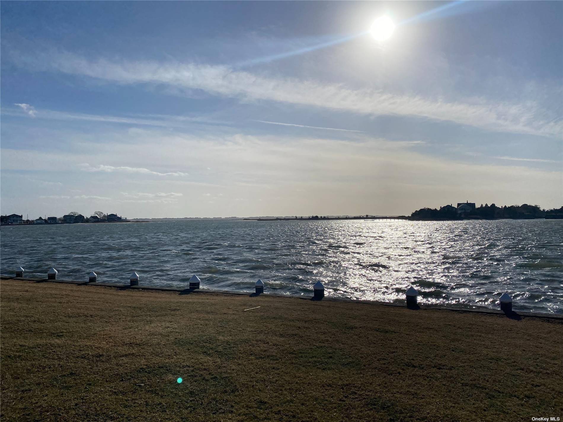 28 Koral DR, Southampton, NY 11968