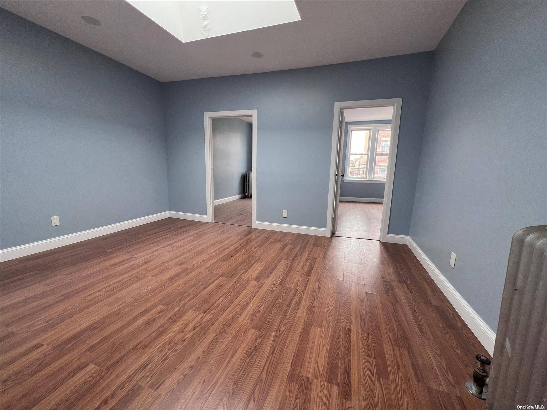35-10 103rd ST, Corona, NY 11368