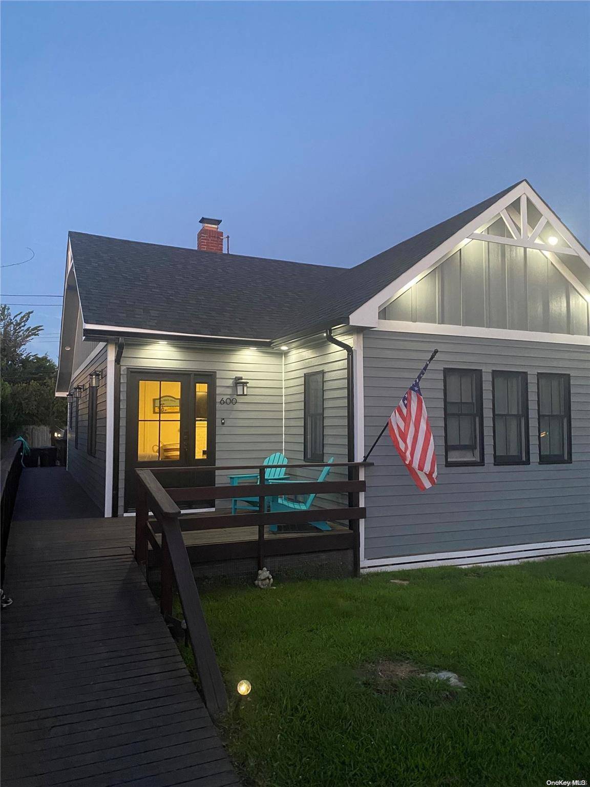 600 Bayberry WALK, Ocean Beach, NY 11770