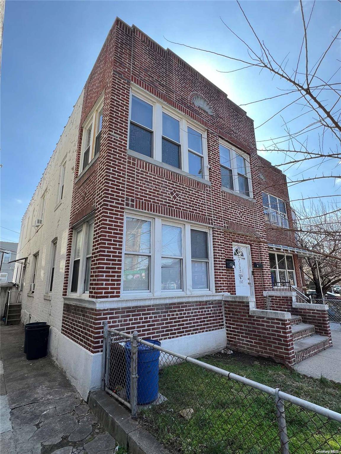 7307 6th AVE, Brooklyn, NY 11209