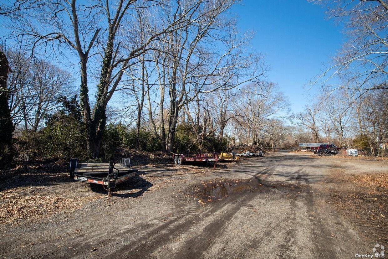 500 Montauk HWY, East Quogue, NY 11942