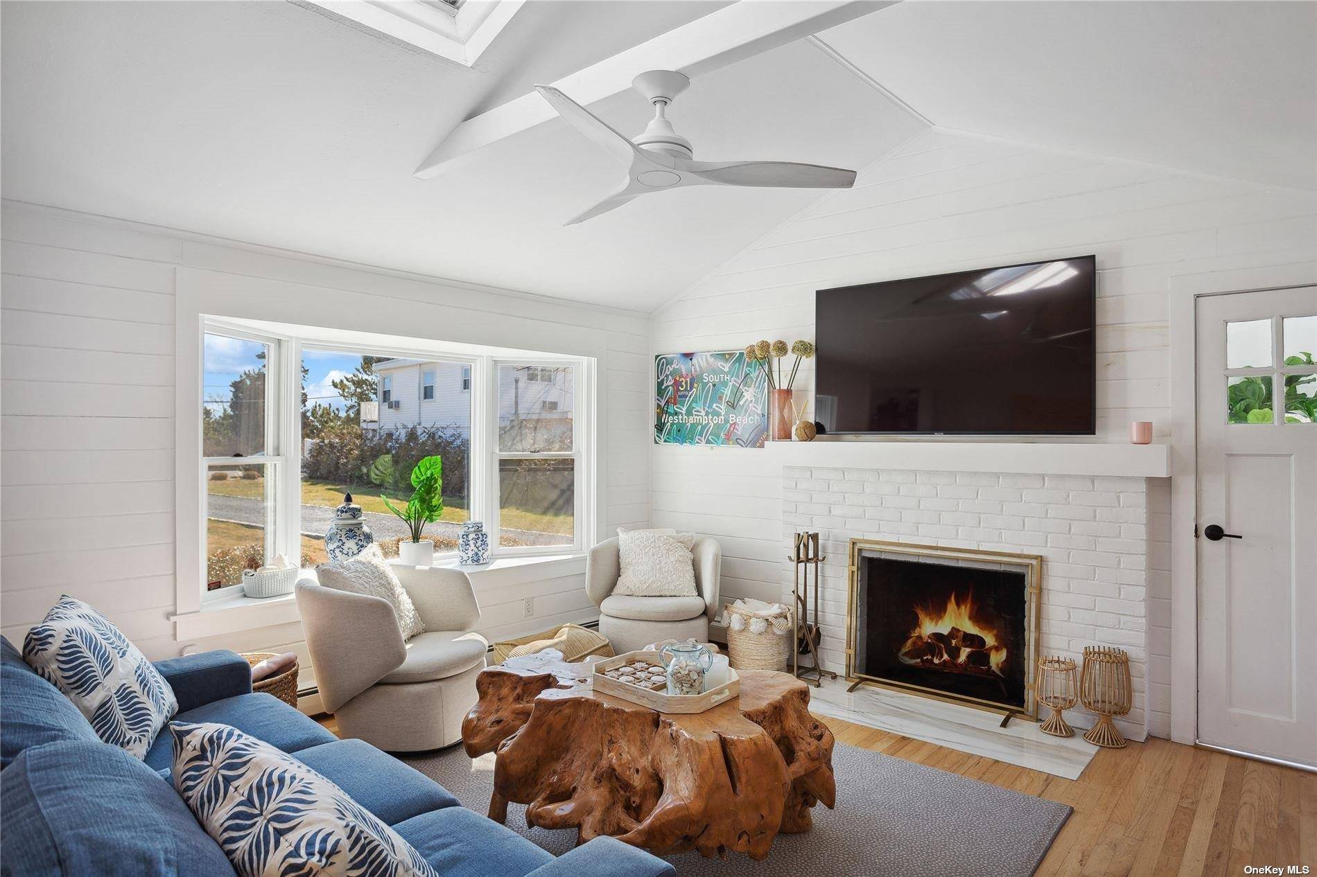 66 Library AVE, Westhampton Beach, NY 11978