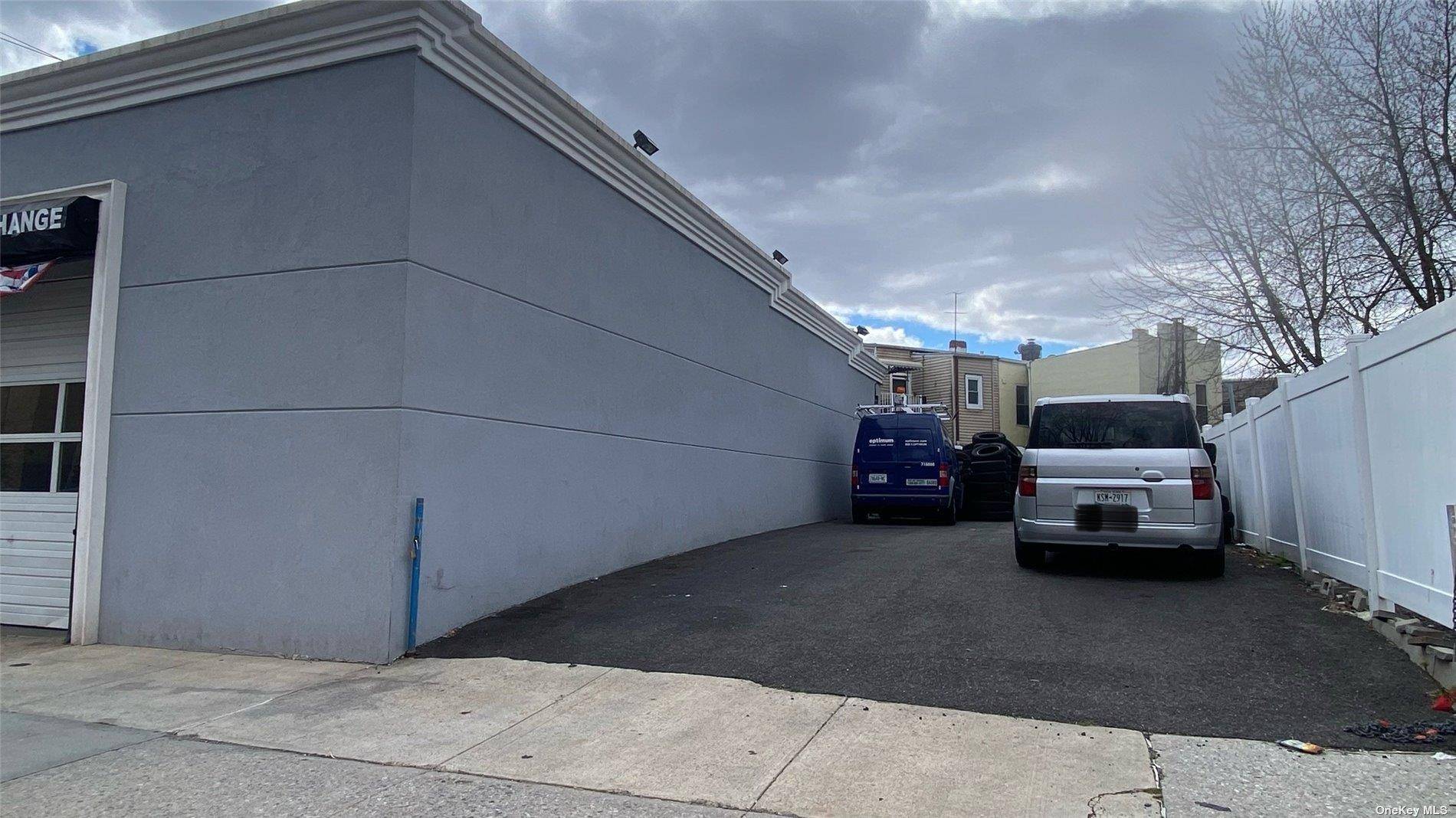 9015/17/19 /25 Rockaway BLVD, Jamaica, NY 11416