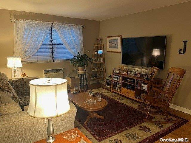 15023 89th ST #8, Howard Beach, NY 11414
