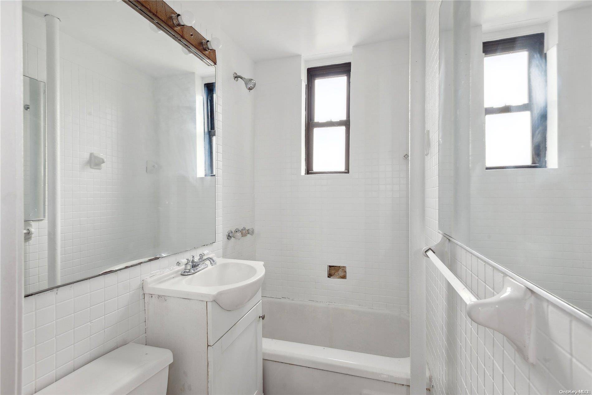 21-57 33rd Street #4D, Astoria, NY 11105