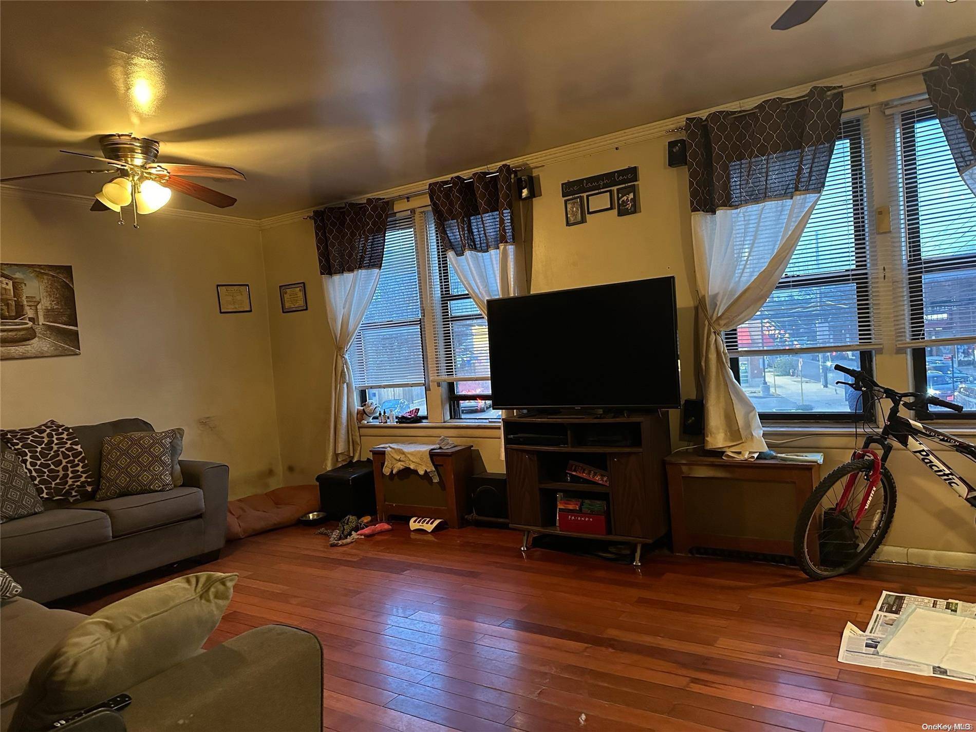 56-31 Metropolitan AVE, Ridgewood, NY 11385