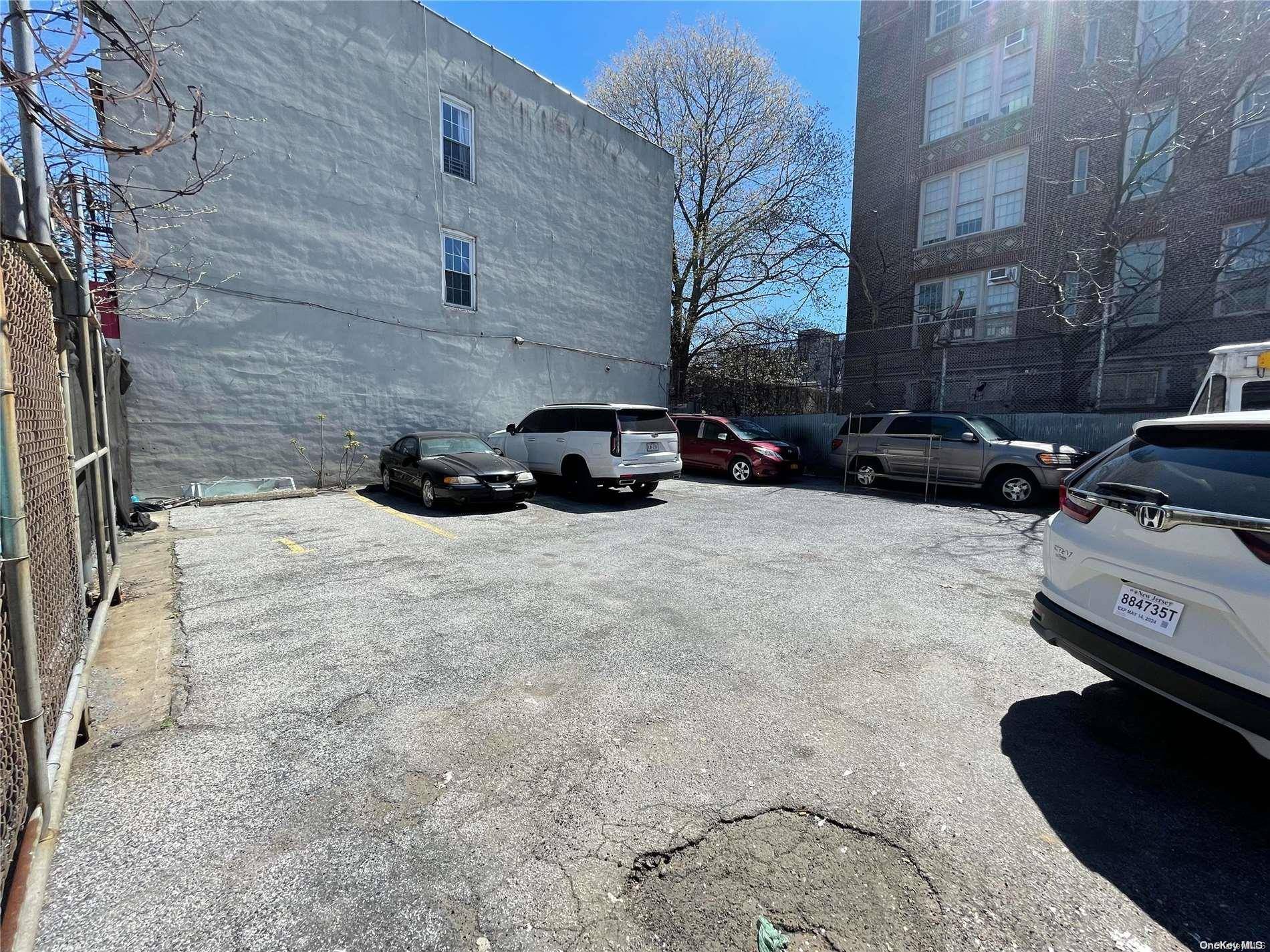 141 Pennsylvania AVE, Brooklyn, NY 11207
