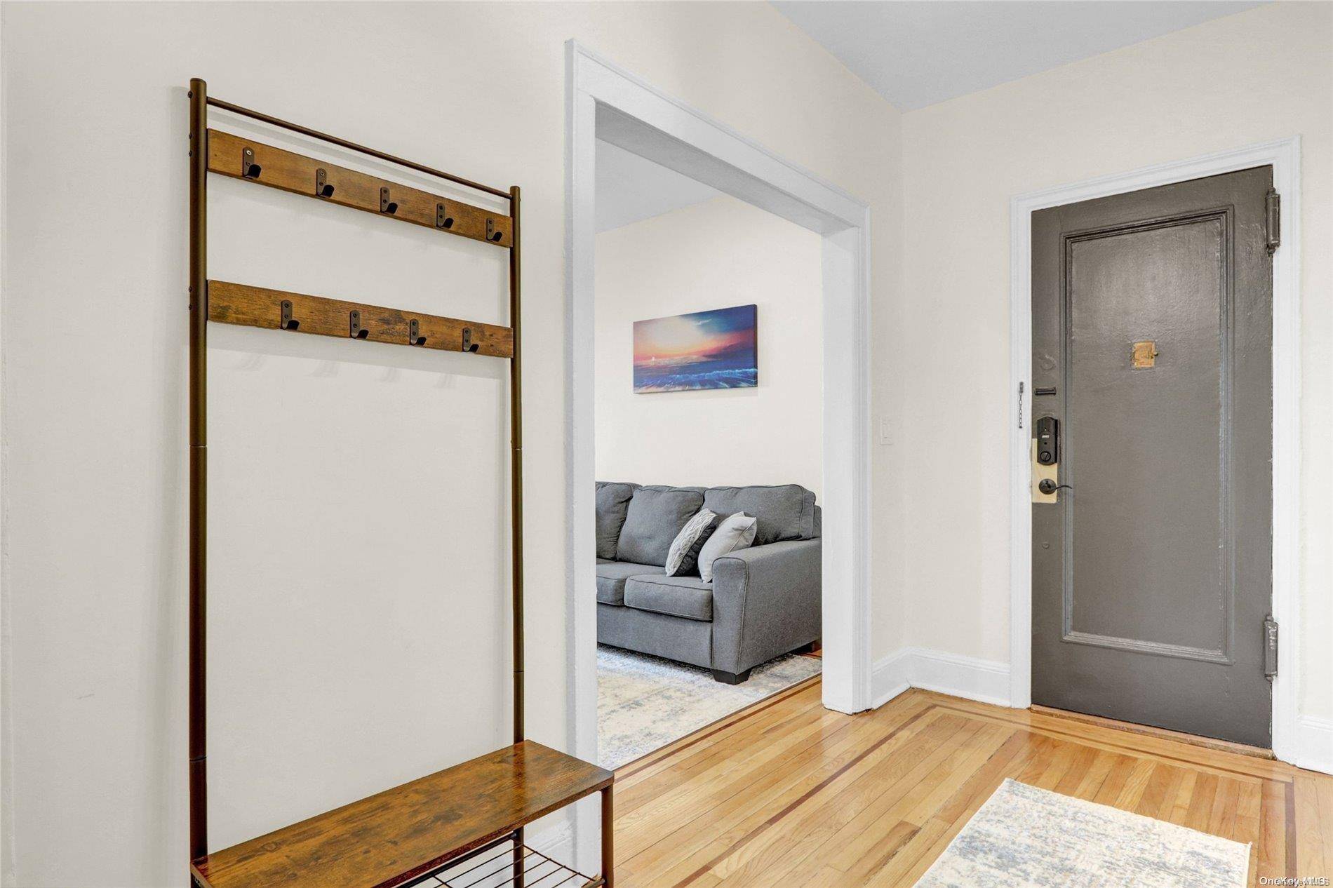 185 Atlantic AVE #C3, Lynbrook, NY 11563