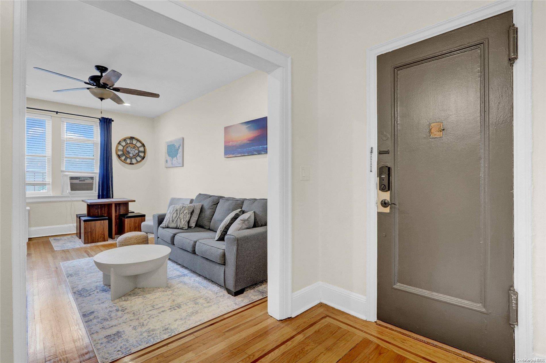185 Atlantic AVE #C3, Lynbrook, NY 11563