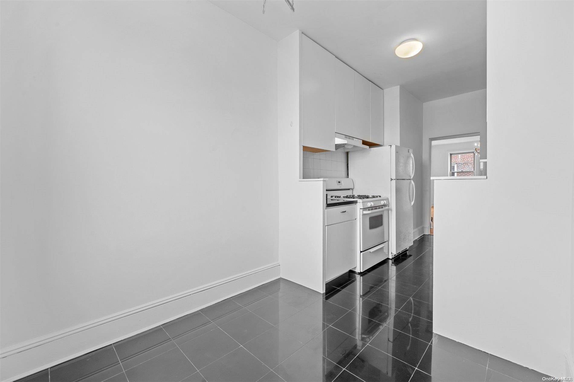 59-11 Queens Blvd #6O, Woodside, NY 11377