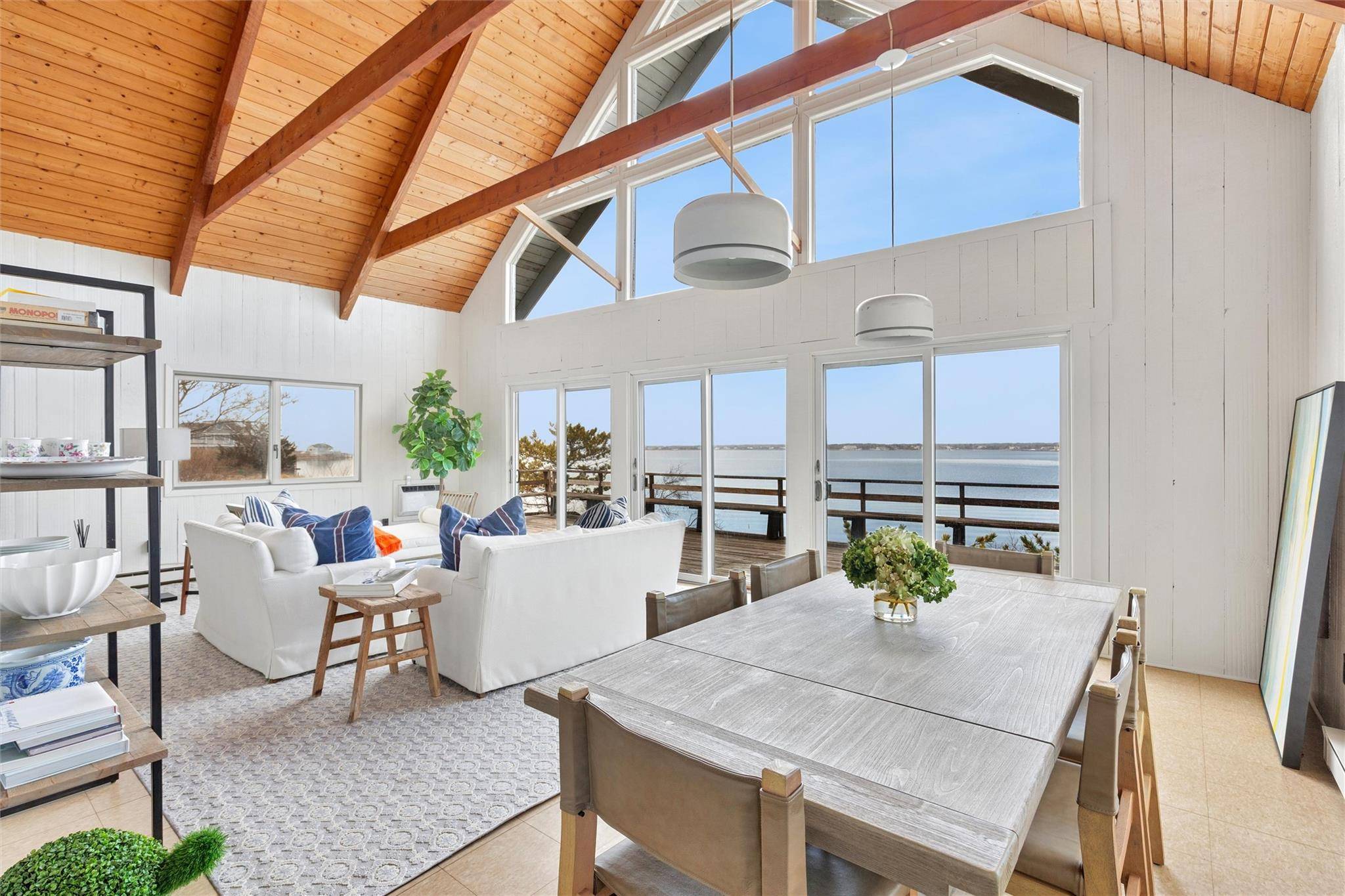 298 DUNE RD, Westhampton Beach, NY 11978