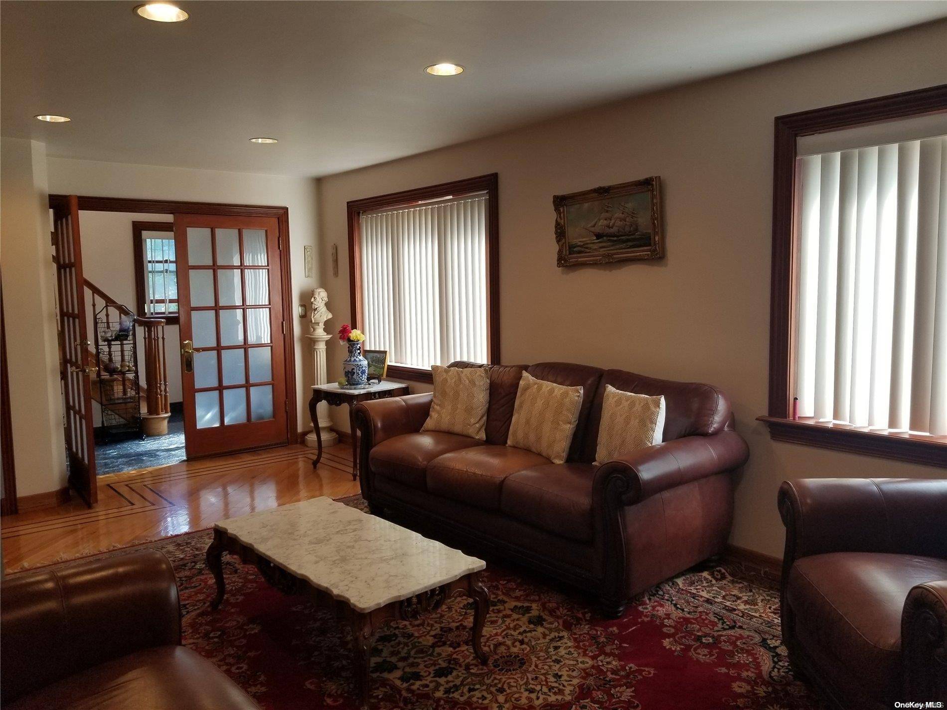 40-11 157th ST, Flushing, NY 11354