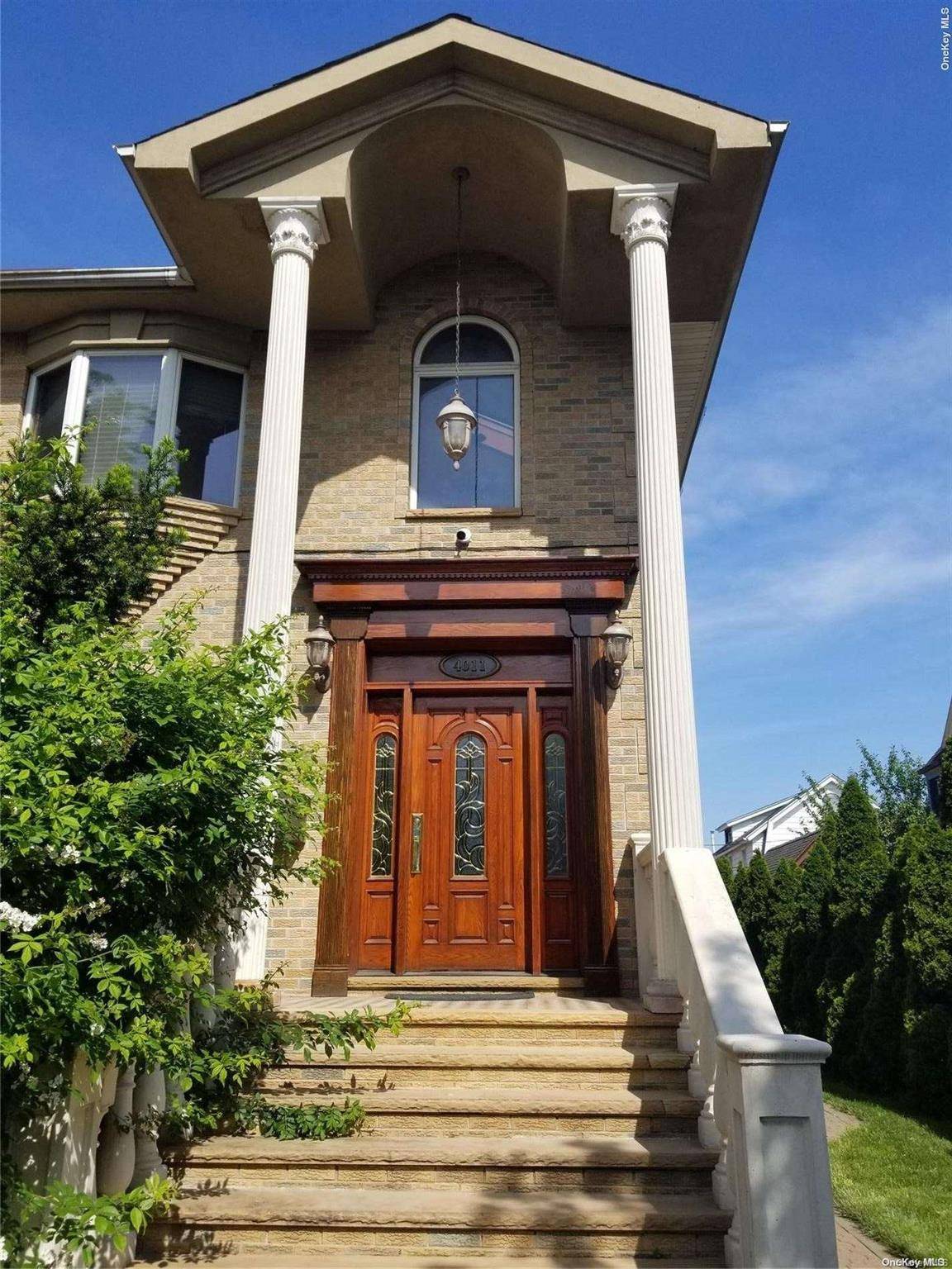 40-11 157th ST, Flushing, NY 11354