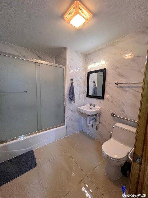 64-26 Queens BLVD #3B, Woodside, NY 11377