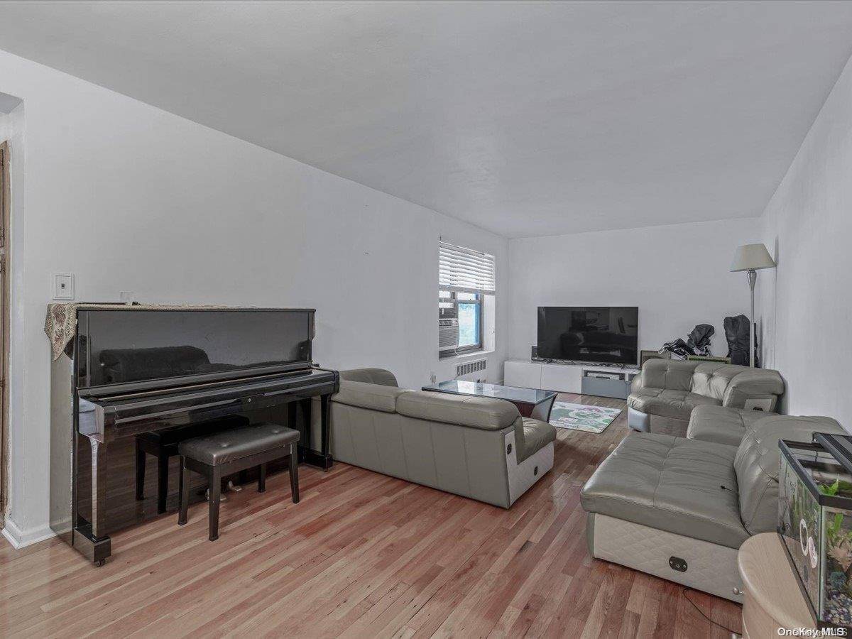 140-21 31st Rd #2A, Flushing, NY 11354