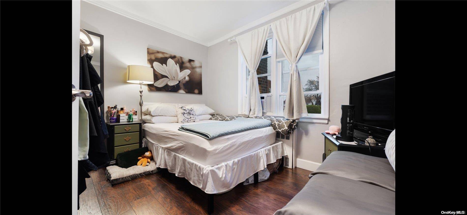494 S Ocean Ave #1H, Freeport, NY 11520