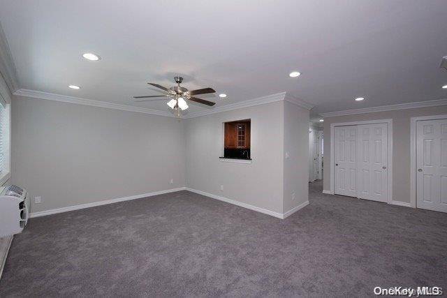 1 Brookwood DR #1304 B, Coram, NY 11727