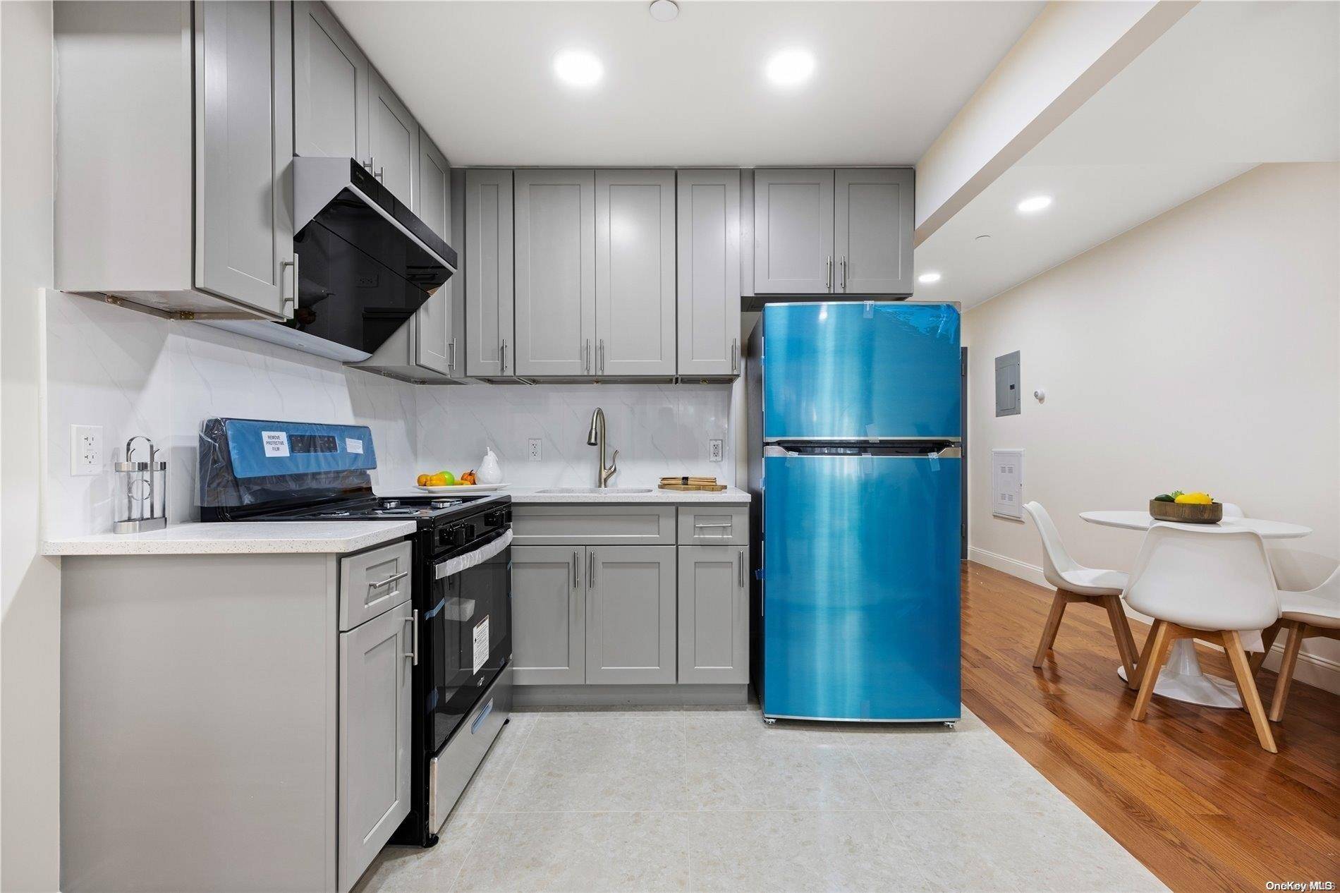 141-15 Cherry AVE #3D, Flushing, NY 11355