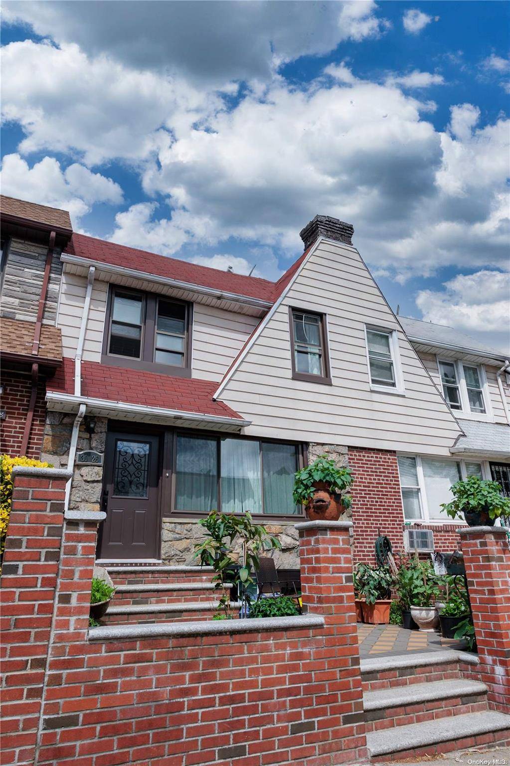 30-26 87th ST, East Elmhurst, NY 11369
