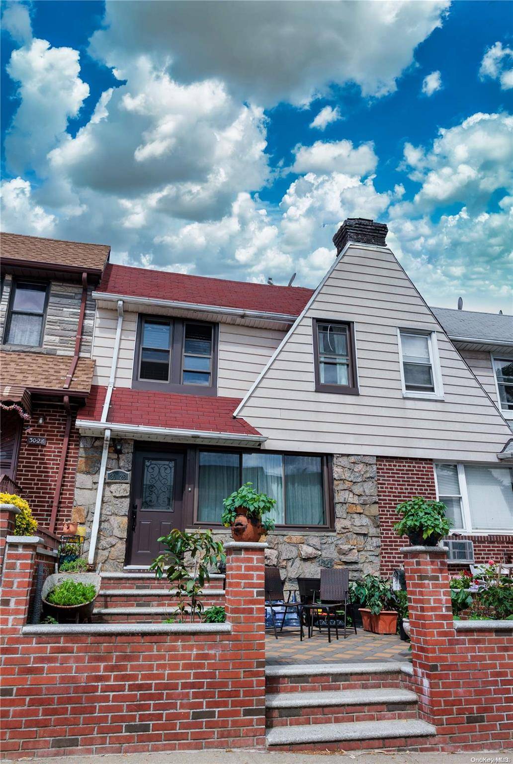 30-26 87th ST, East Elmhurst, NY 11369
