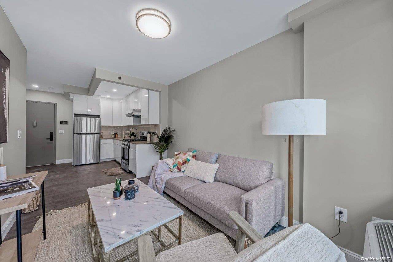 163-07 72 AVE #4E, Fresh Meadows, NY 11365